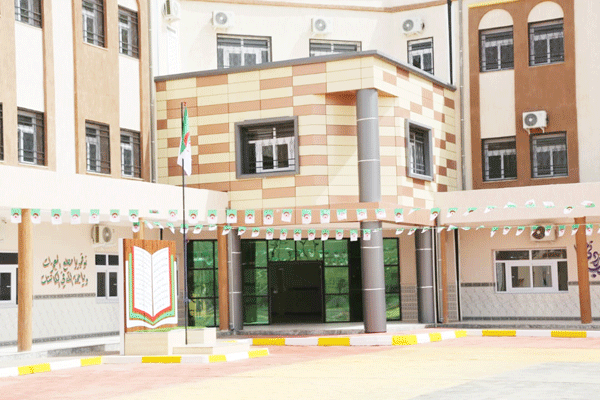 فيما ينطلق إنجاز 224 هيكلا تربويا آخر هذا الشهر: استـلام 322 منشأة تربوية تحسـبا للدخول المـدرسي عبر الوطن