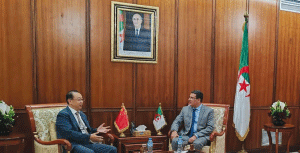 وزير الصحة يستقبل سفير الصين لدى الجزائر: البعثة الطبية الصينية 29 ستصل الجزائر خلال الأشهر القادمة