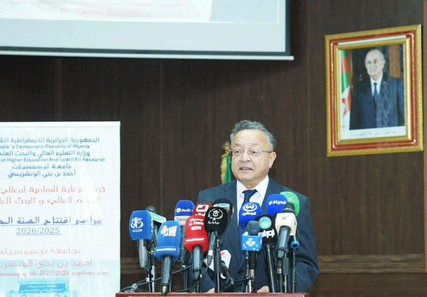 كمال بداري في افتتاح الموسم الجامعي الجديد: سنة لتحقيق السيادة الوطنية المعلوماتية والاقتصاد الناشئ 