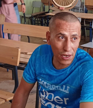 رئيس جمعية عين كرشة تعهد بتسوية المستحقات هذا الأسبوع: زللو: الوضعية النفسية أثرت علينا واللاعبون مشكورون على القتال