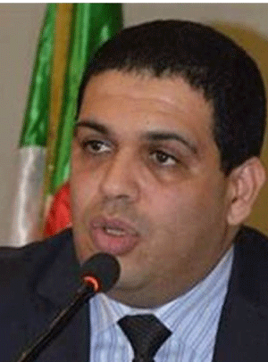 المحلل السياسي والخبير في الشؤون الأمنية الدكتور أحمد ميزاب للنصر: الطغمة الانقلابية في مالي تعيش مأزقا وتسعى لتصدير الأزمة للخارج